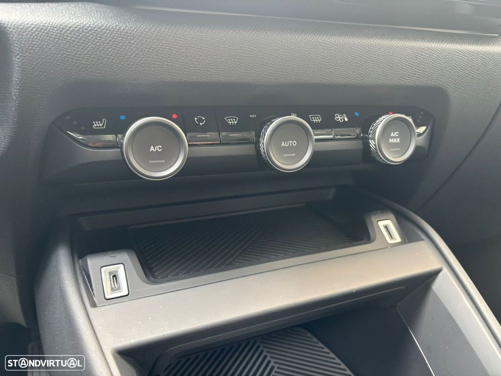 Citroën e-C4 50 kWh Feel - 22