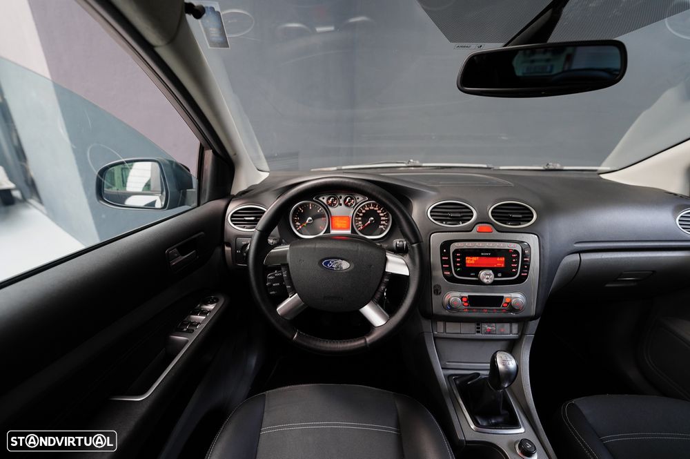 Ford Focus SW 1.6 TDCi Titanium - 8