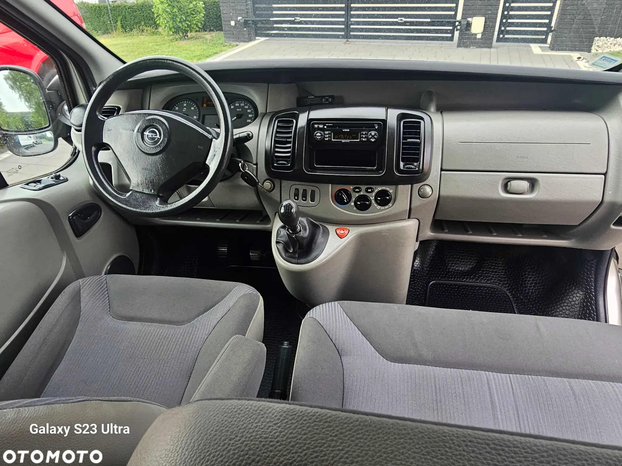 Opel Vivaro - 23
