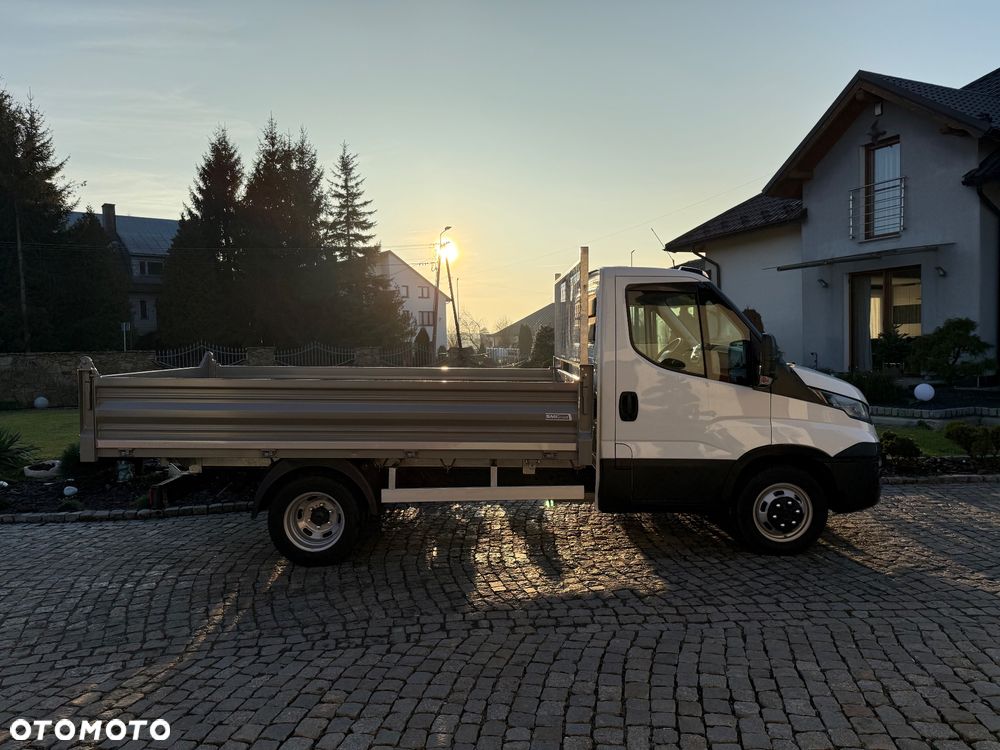 Iveco Daily 35C14 35C15 50C15 - 2