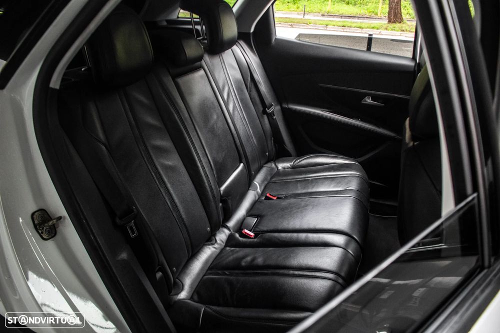 Peugeot 3008 BlueHDi 130 Stop & Start Active - 30