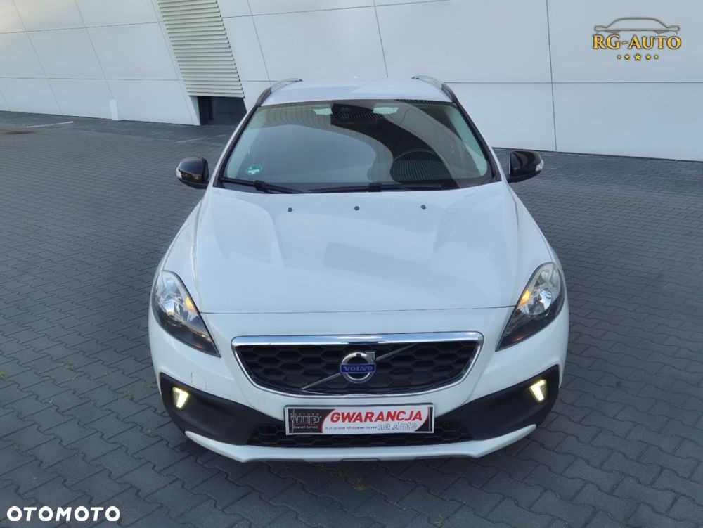 Volvo V40 Cross Country - 15