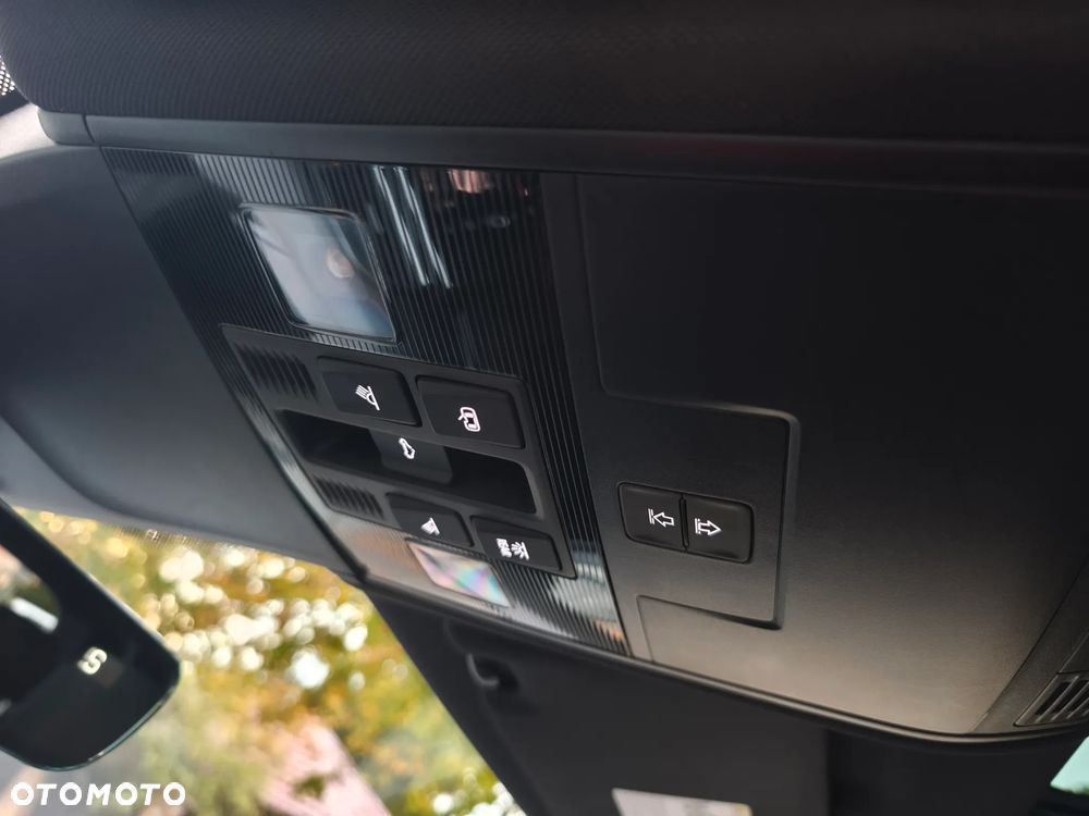 Volkswagen Tiguan Allspace - 30