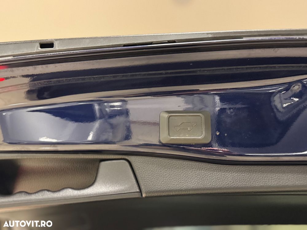 Toyota RAV4 2.5 4x4 Team Deutschland - 35