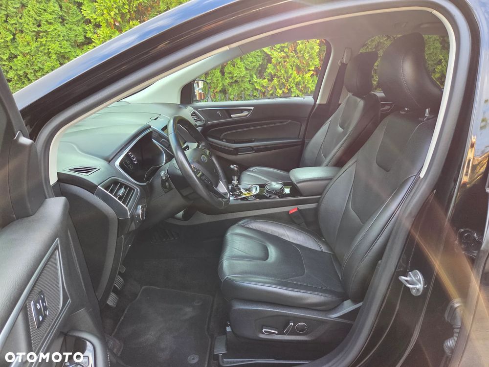 Ford Edge 2.0 TDCi 4WD Titanium - 8
