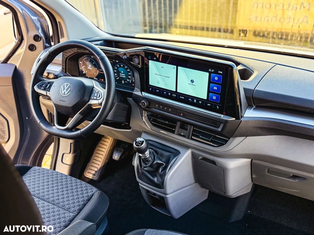 Volkswagen Caravelle - 13