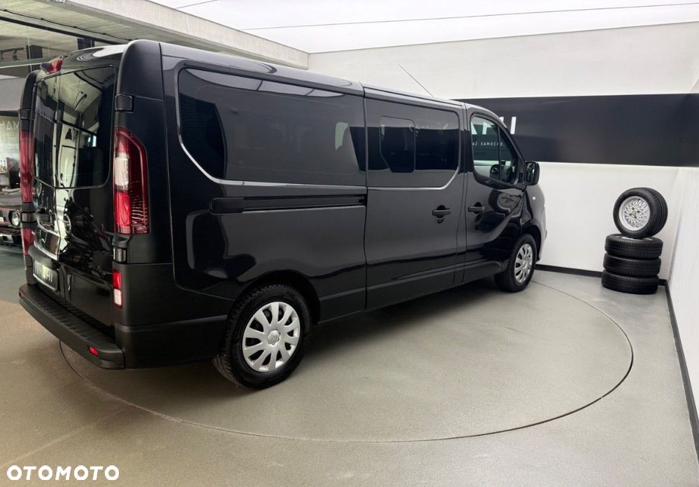 Opel Vivaro L1H1 2,7t Elegance Business - 12