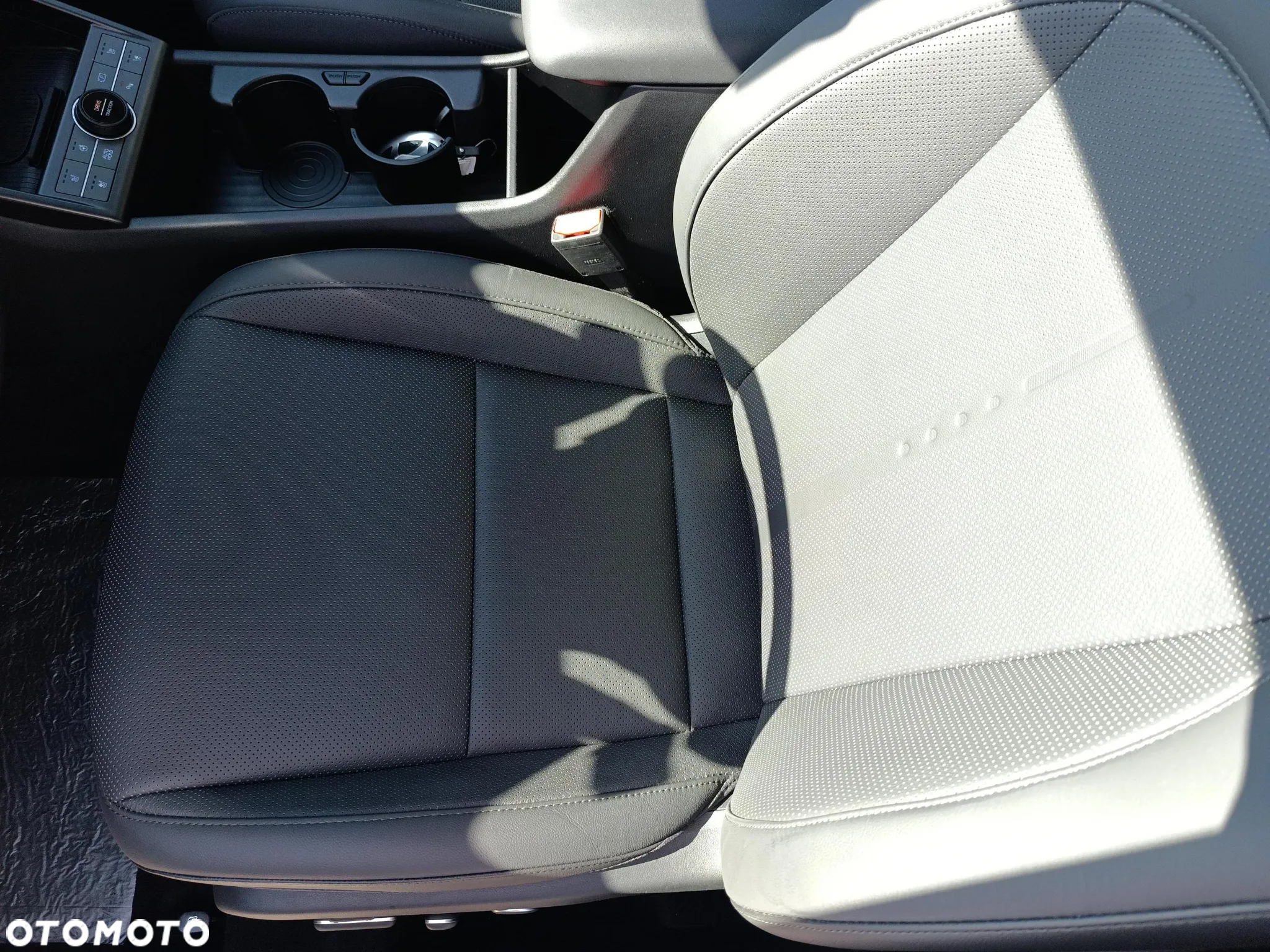 Hyundai Kona 1.6 T-GDI Platinum DCT - 12