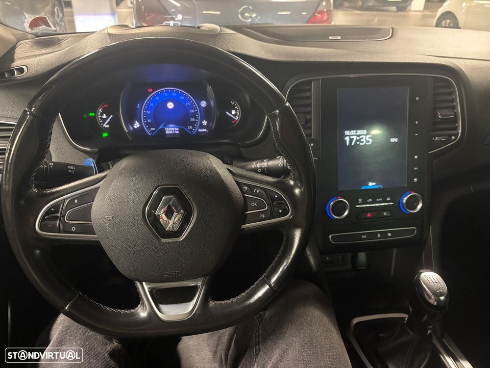 Renault Mégane 1.2 TCE GT Line J18 - 9