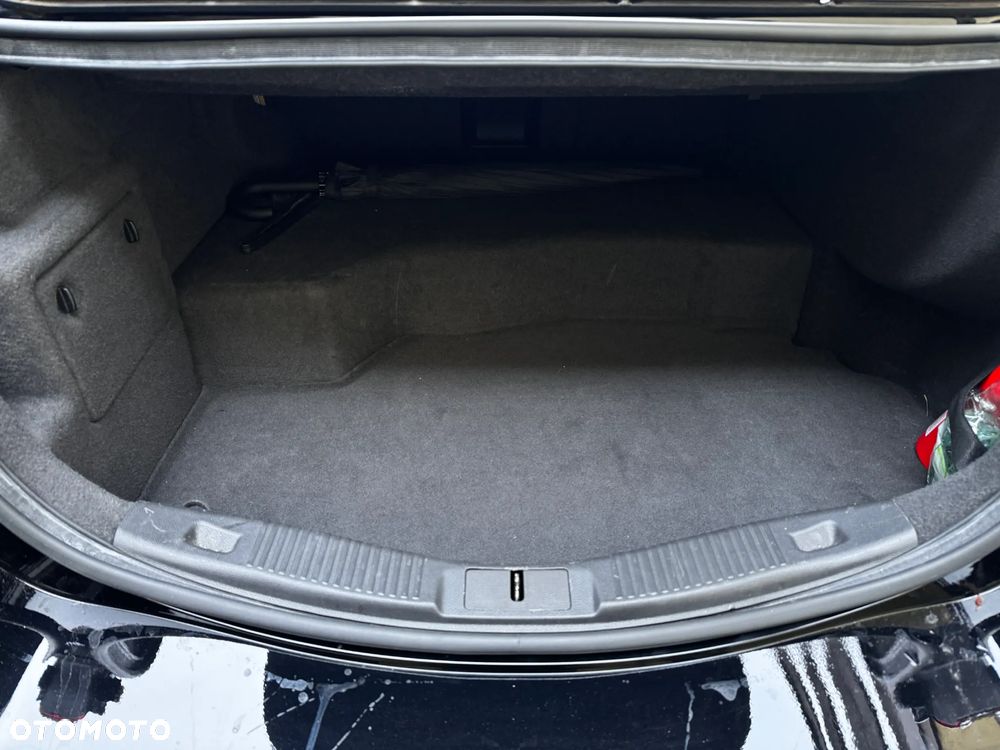 Ford Mondeo 2.0 Hybrid Vignale - 14