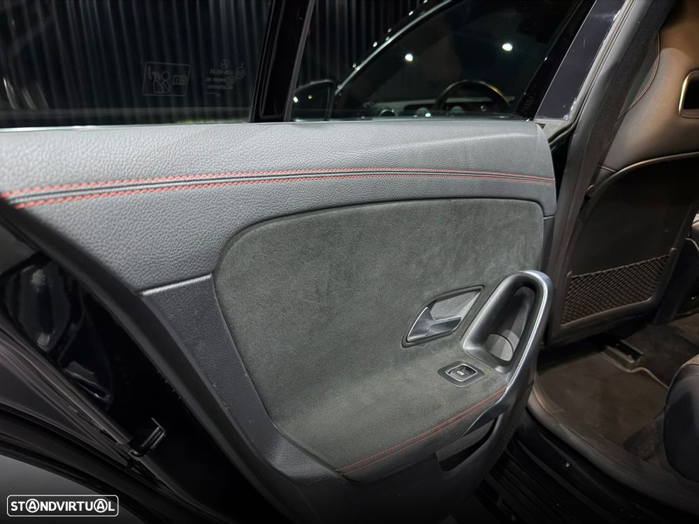 Mercedes-Benz CLA 250 e - 36