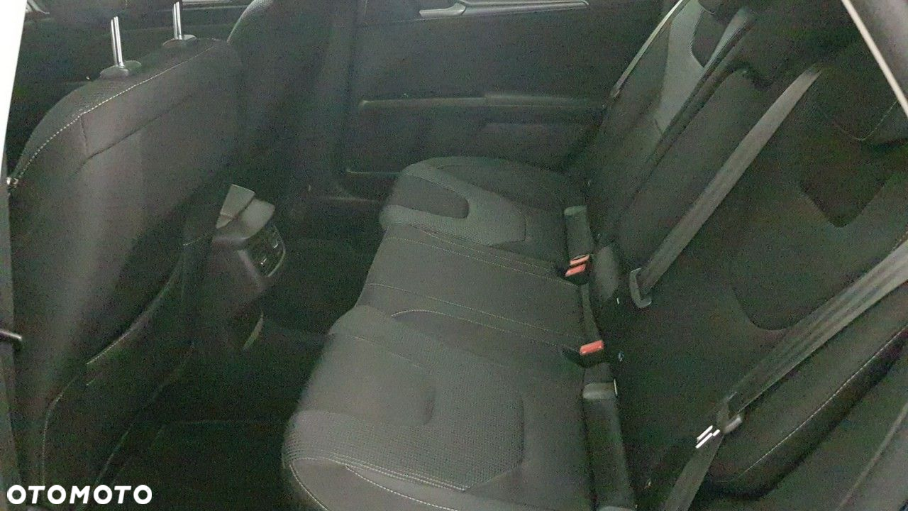 Ford Mondeo - 21
