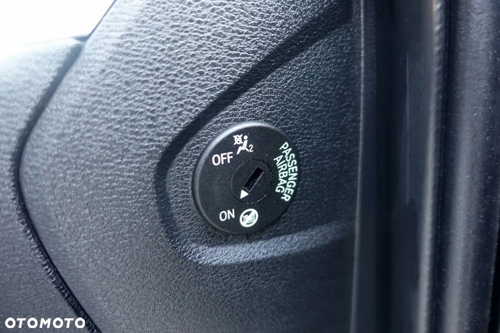 BMW X1 sDrive18d Sport Line - 26