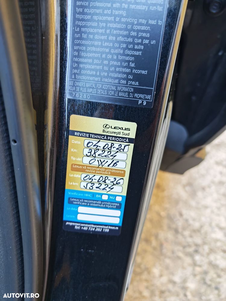 Lexus UX 250h Business Edition - 24