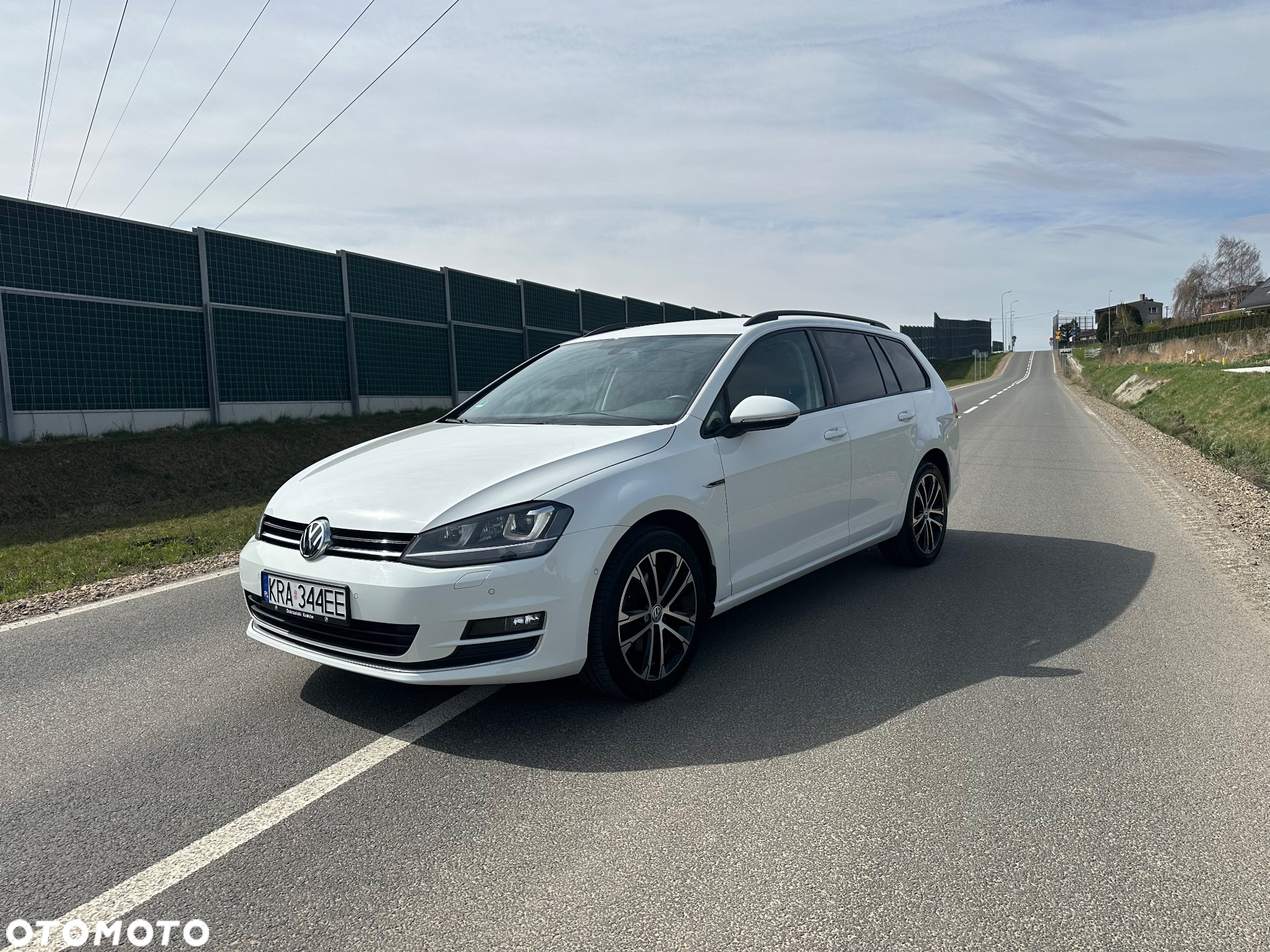 Volkswagen Golf Variant 1.4 TSI BlueMotion Technology Lounge - 3