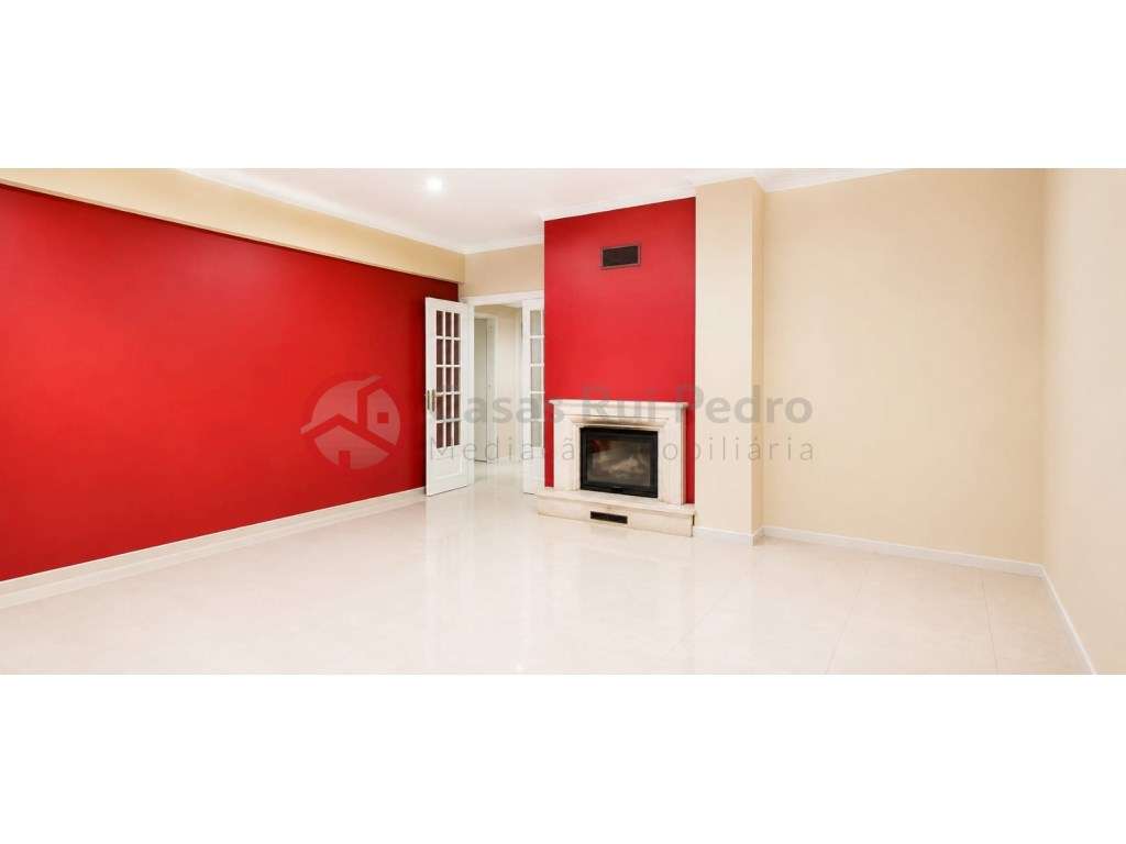 Apartamento T2 em Santa Marta Pinhal - Grande imagem: 5/17