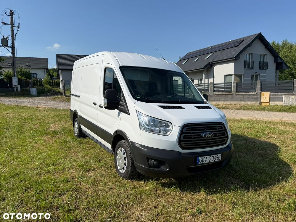 Ford Transit - 1