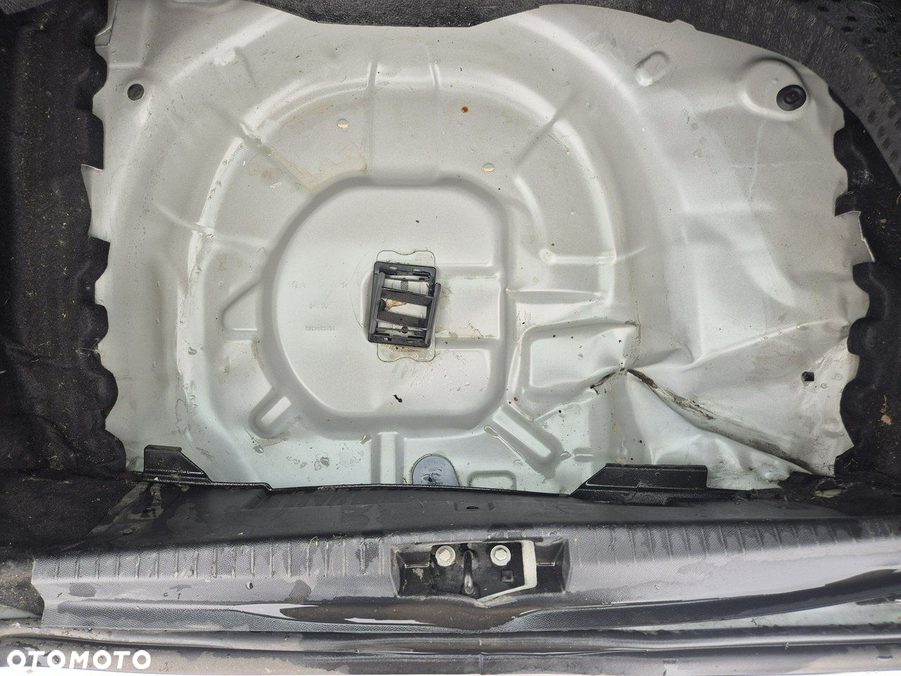 Peugeot 208 - 16