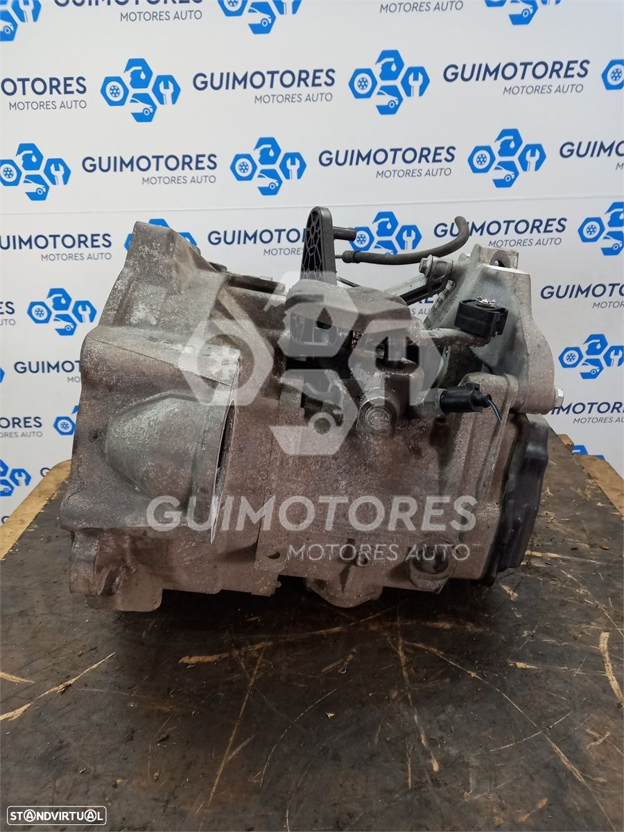 CAIXA VELOCIDADES VOLKSWAGEN GOLF VI 1.6TDI CR 90CV, REF: LHW - MANUAL 5V - 2