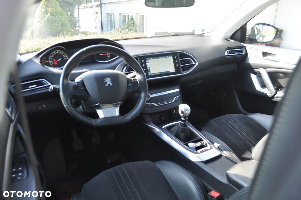Peugeot 308 PureTech 130 Stop & Start GT-Line Edition - 16