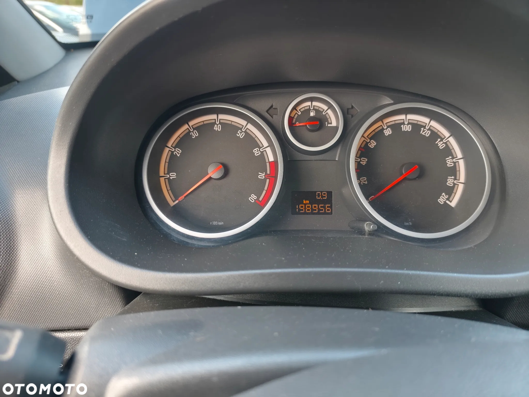Opel Corsa 1.2 Enjoy - 11