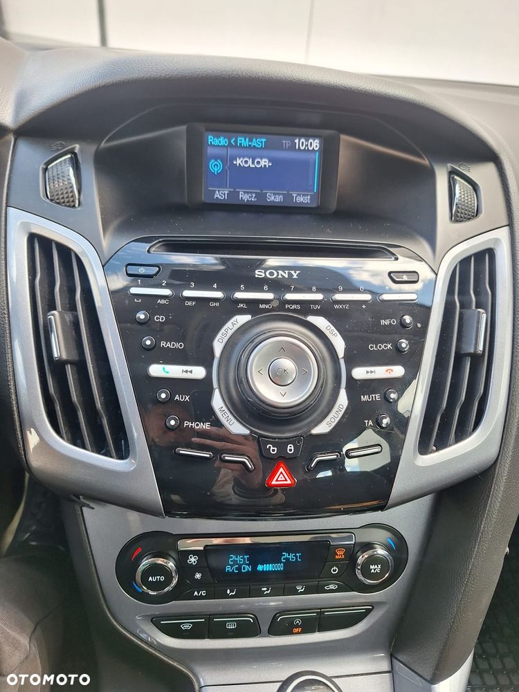 Ford Focus 1.0 EcoBoost Edition - 26