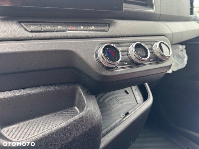 Renault Master RENAULT MASTER Furgon FWD EXTRA 3,5T L3H2 2.0dCi 170 AT9 - 15