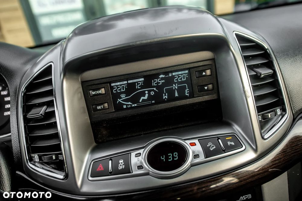 Chevrolet Captiva 2.4 AWD Automatik LT+ - 28