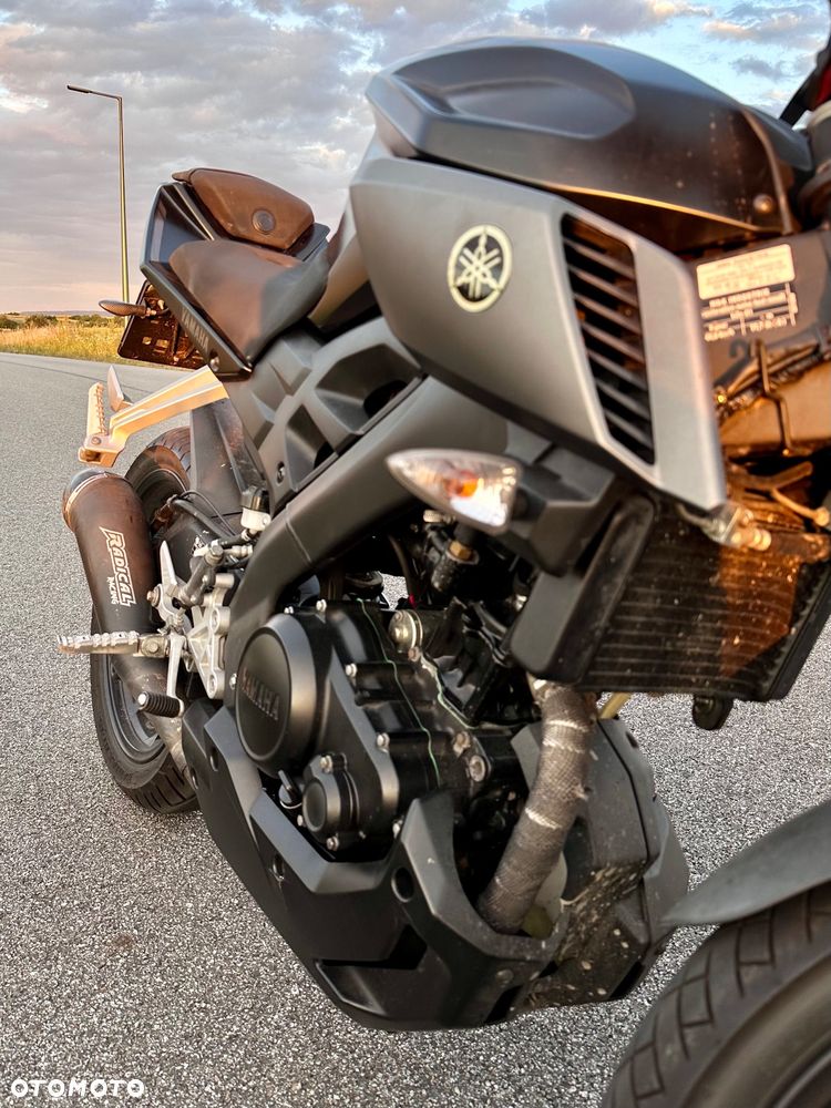 Yamaha MT - 4