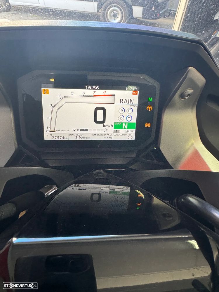 Honda Forza 750  caixa automatica - 5