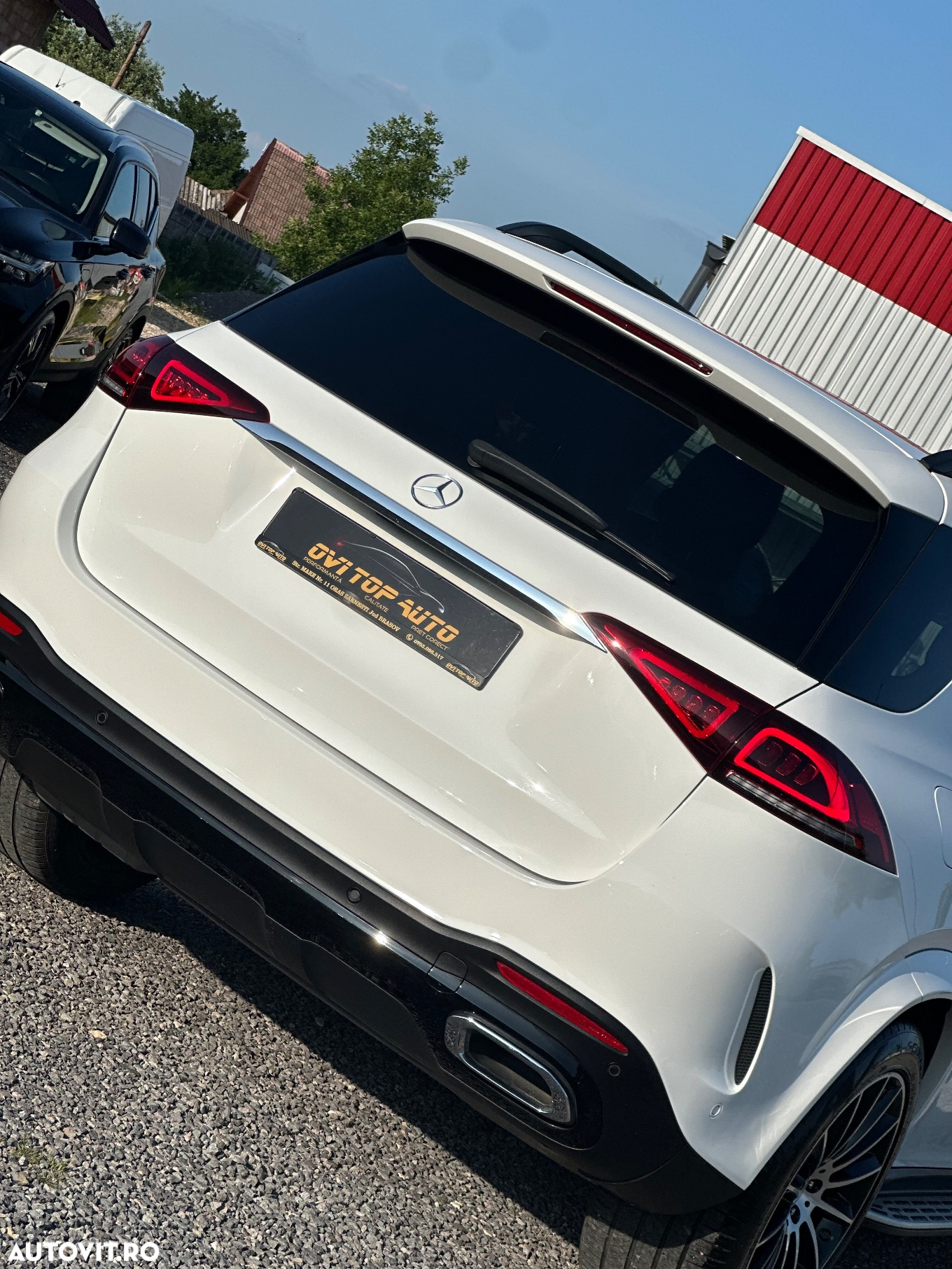 Mercedes-Benz GLE 300 d 4Matic 9G-TRONIC AMG Line - 12