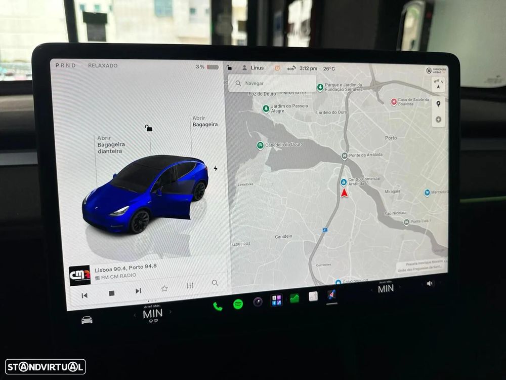 Tesla Model Y Long Range Dual Motor AWD - 38