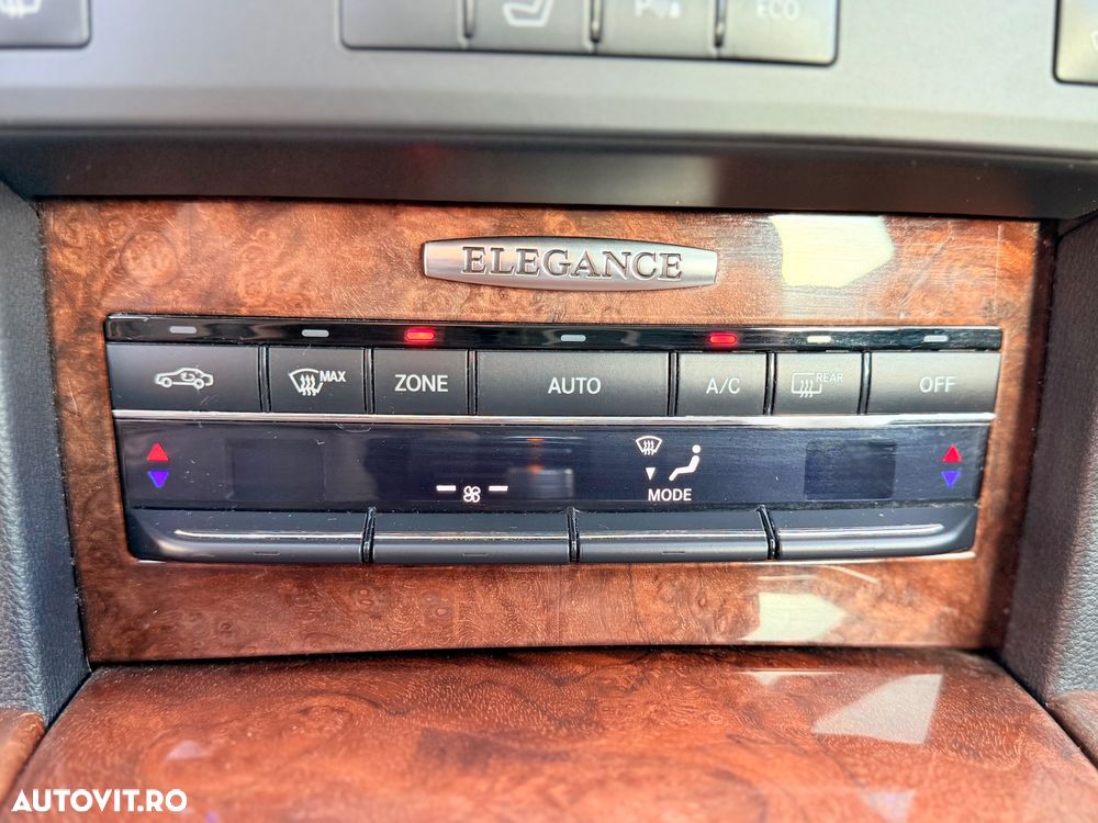 Mercedes-Benz E 220 T CDI 7G-TRONIC Elegance - 22