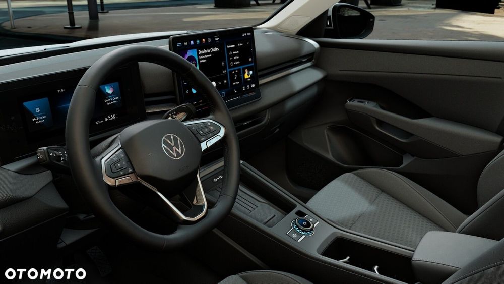 Volkswagen T-Roc - 10