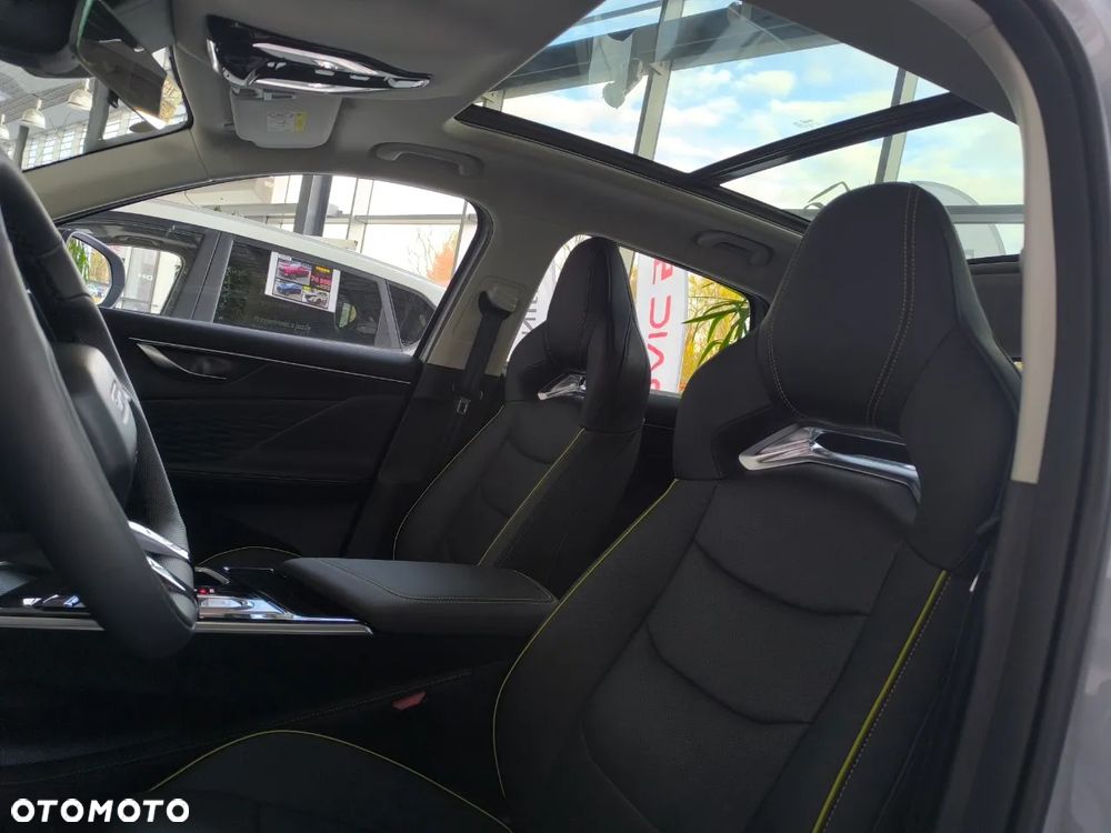 BAIC 5 Beijing 1.5T Comfort DCT - 25