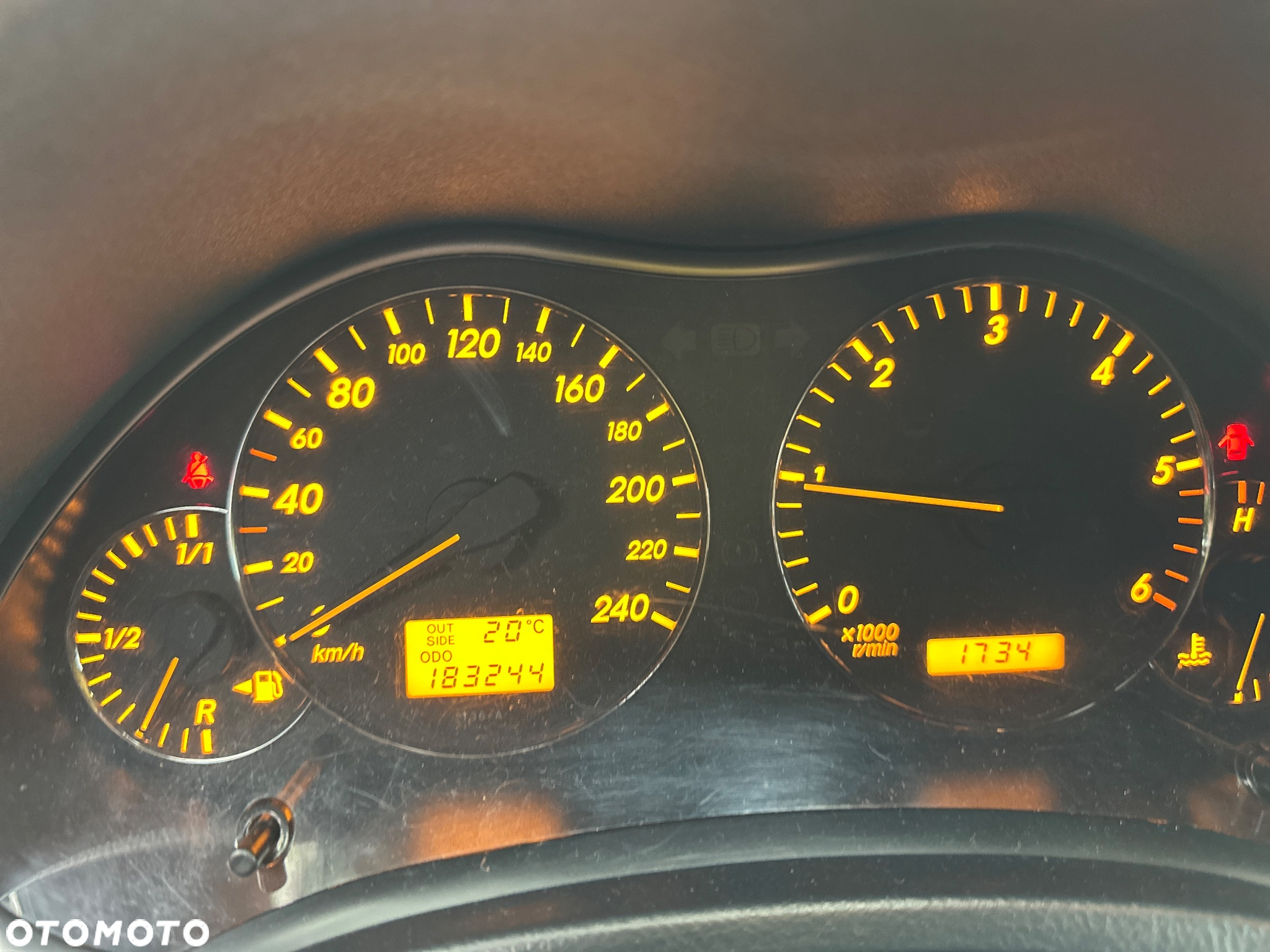 Toyota Avensis - 7