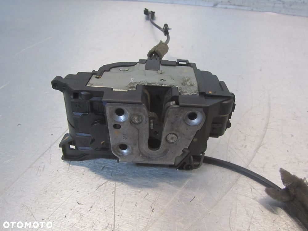 Renault Master  III-Movano B 10r ->zamek drzwi prawy przód EU 6pin - 3