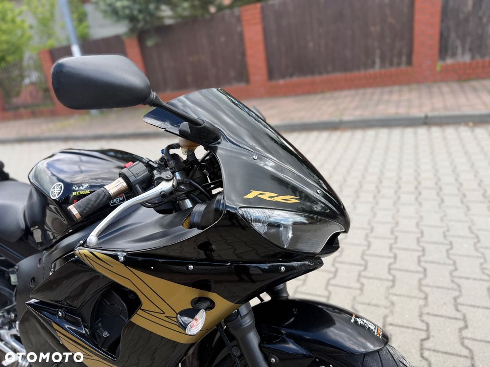 Yamaha R6 - 5
