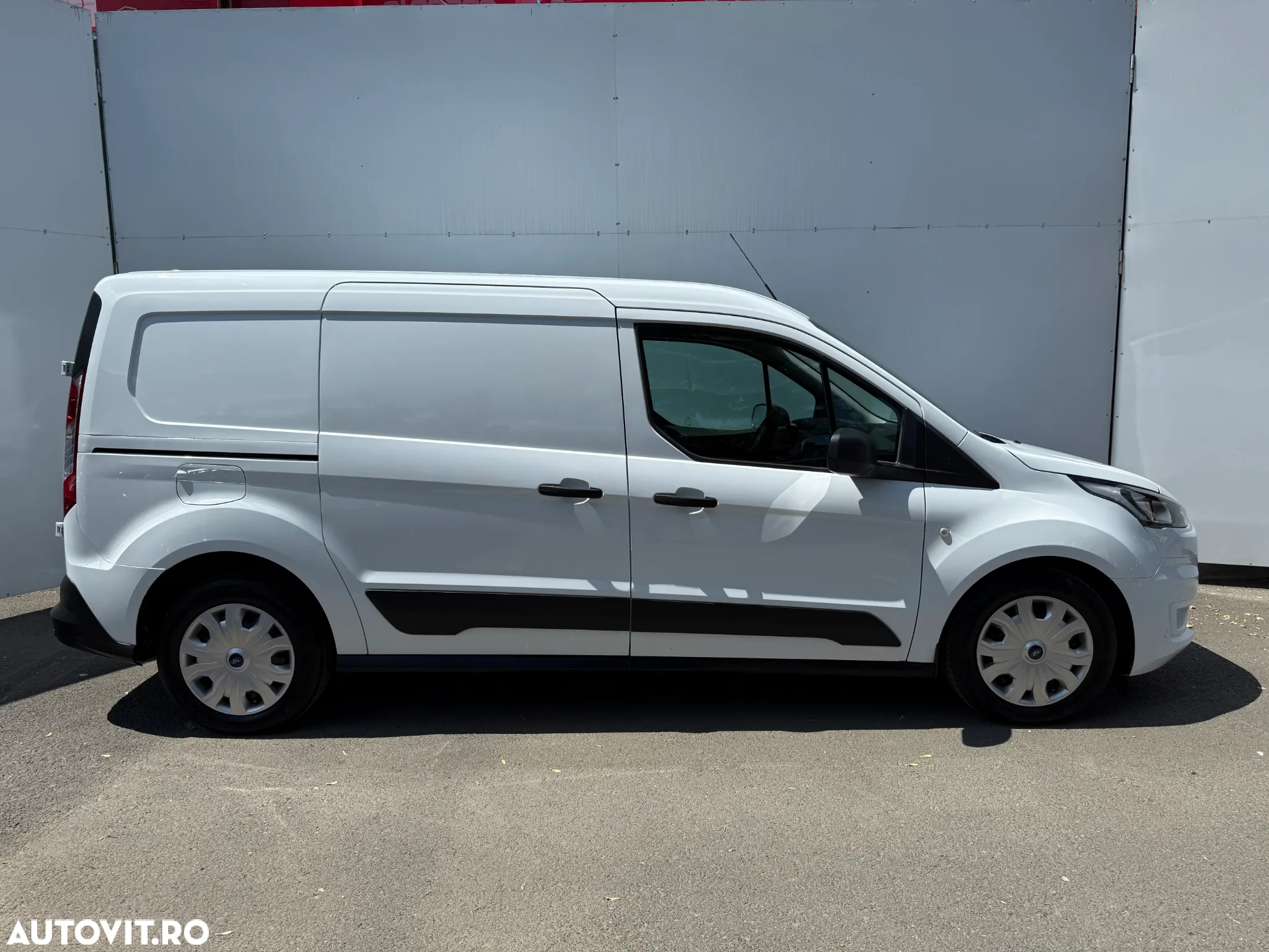 Ford Transit Connect 1.5 EcoBlue 100CP 6MT Kombi Commercial L2 Active - 2