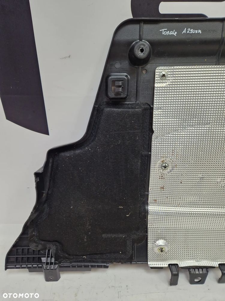 Osłona podwozia pod silnik Alfa Romeo Tonale - 2