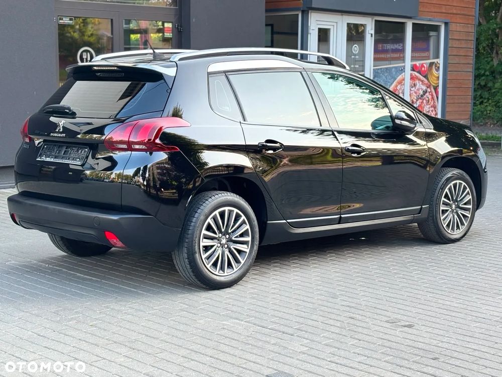 Peugeot 2008 1.2 Pure Tech Active S&S - 14