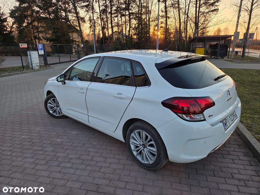 Citroën C4 1.6 HDi Exclusive - 9