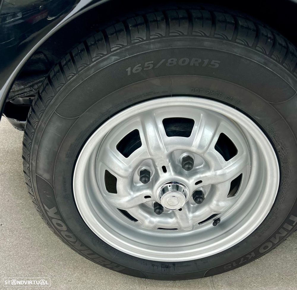 VW New Beetle - 13