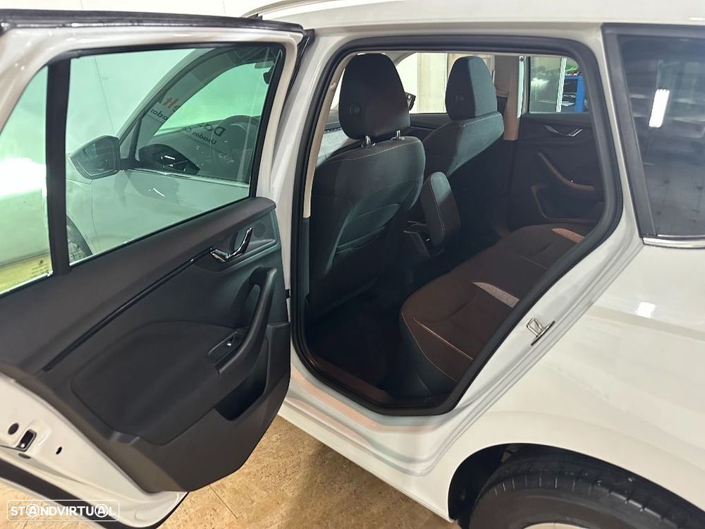 Skoda Kamiq 1.0 TSI DSG - 12