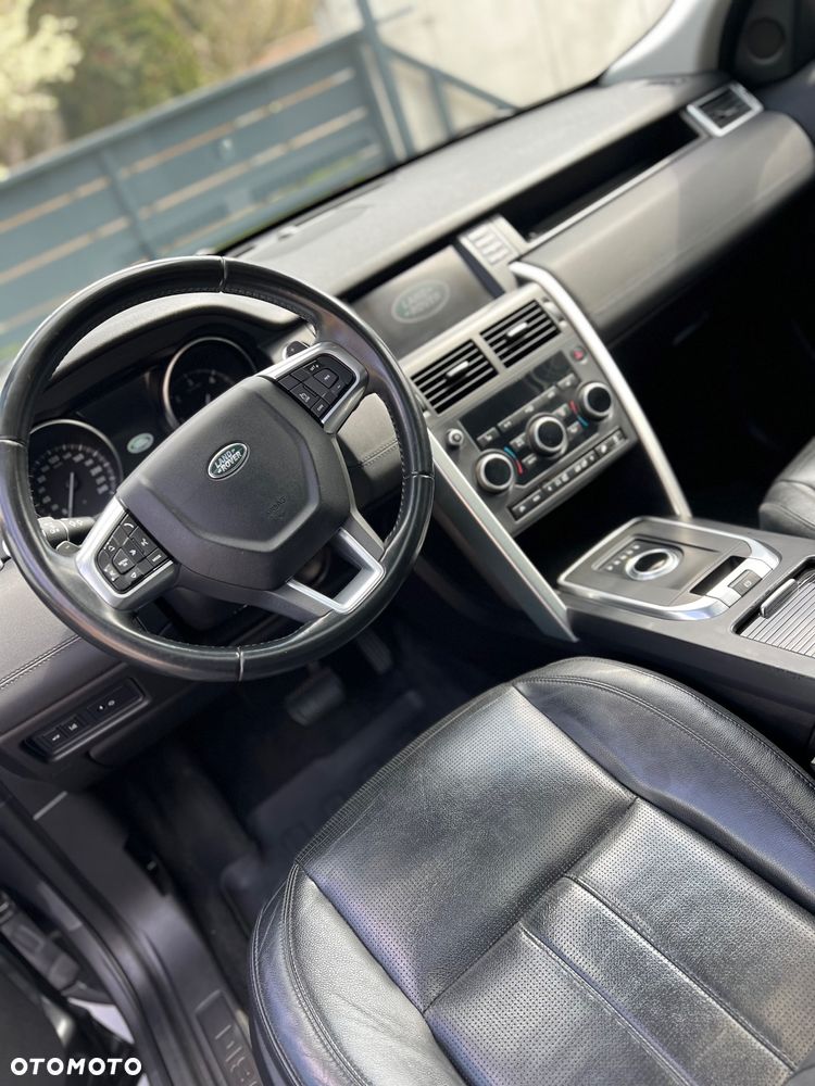 Land Rover Discovery Sport 2.0 TD4 HSE Luxury - 28