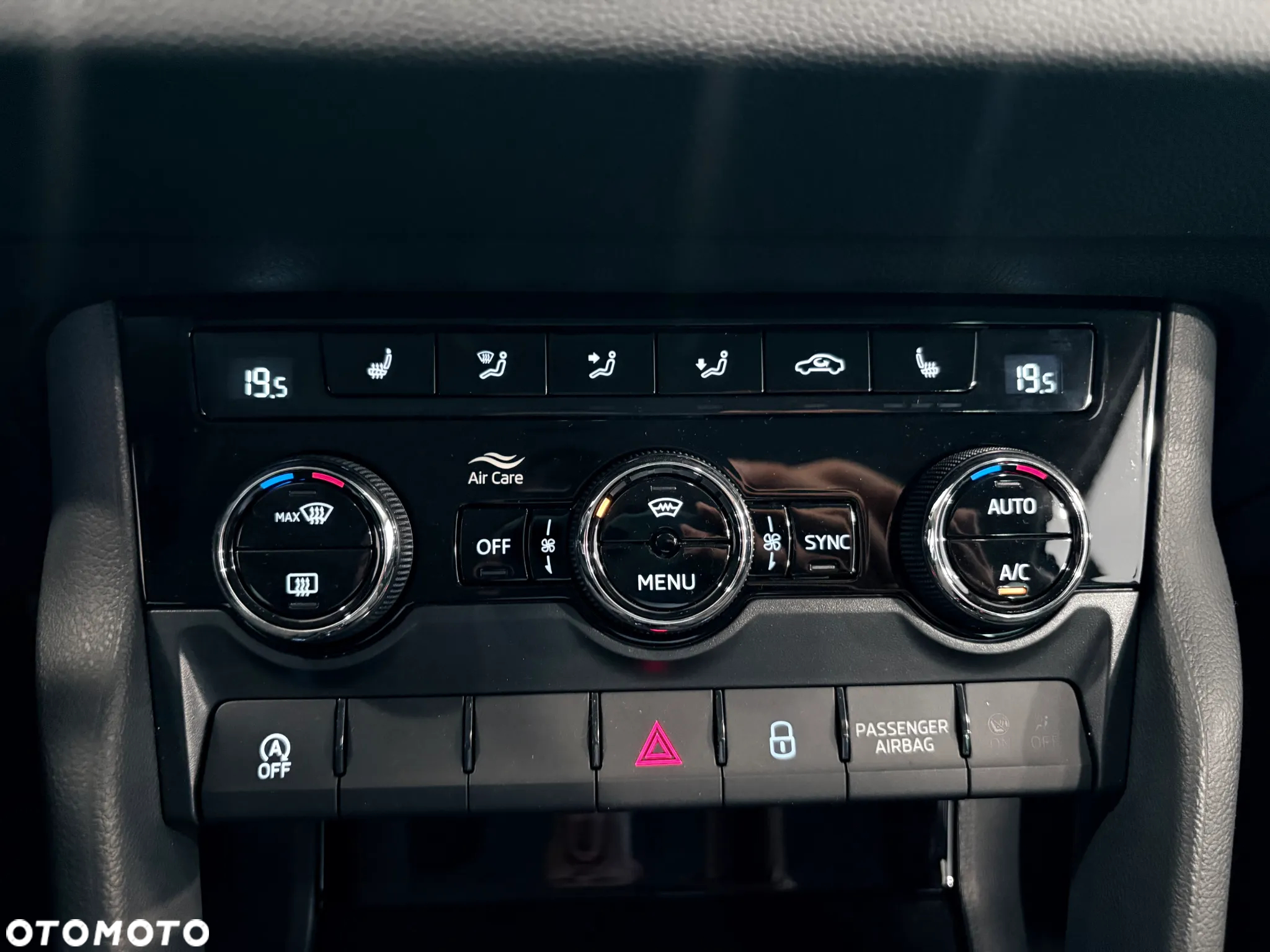 Skoda Karoq 1.5 TSI ACT Selection DSG - 7