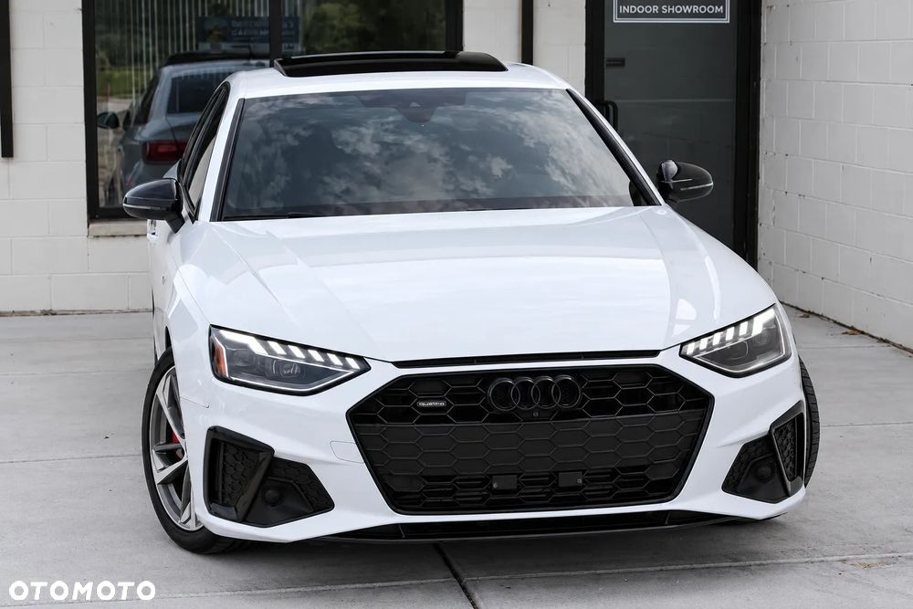 Audi A4 2022 photo 3