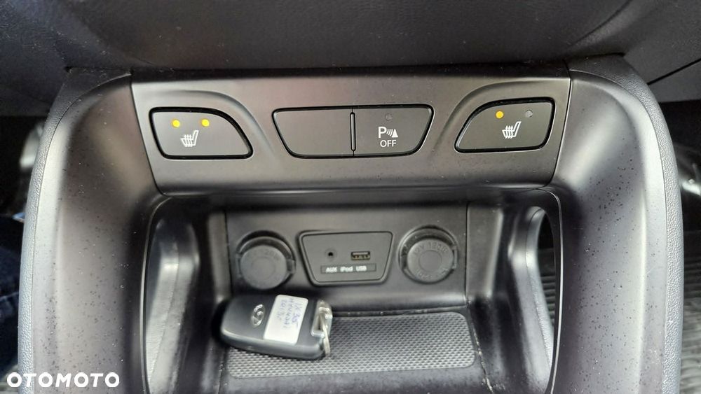 Hyundai ix35 2.0 CRDi 4WD Automatik Premium - 27