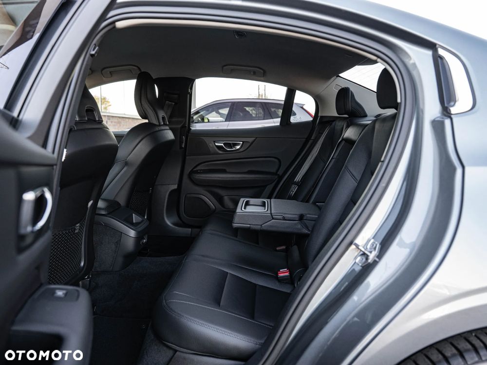 Volvo S60 T4 Inscription - 27