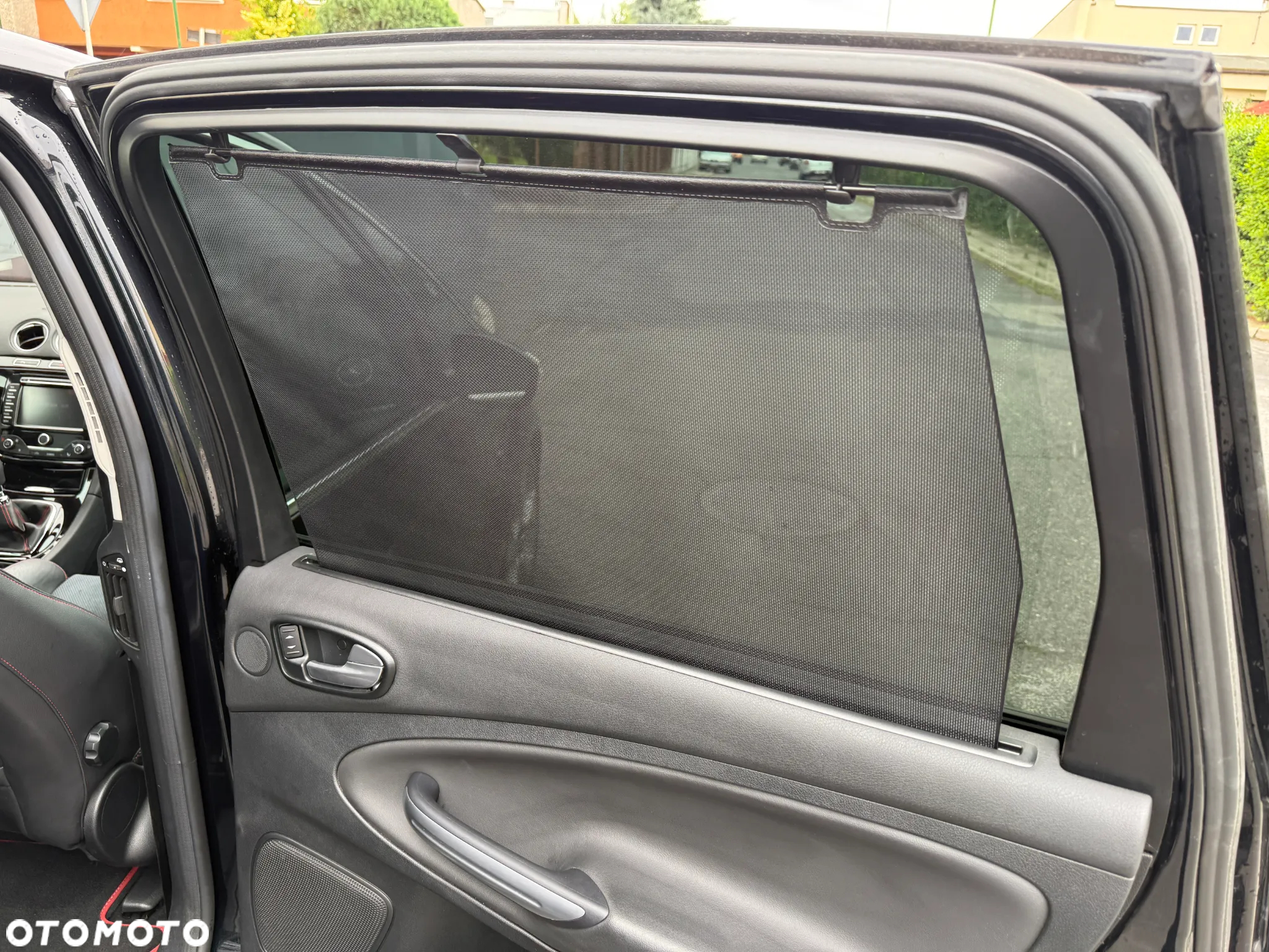 Ford S-Max 2.0 TDCi DPF Platinium X - 25